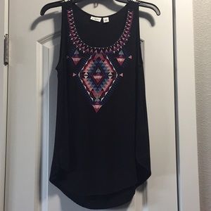 Black Aztec flowy tank with size M